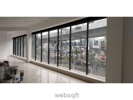 Retail showroom for Rent
